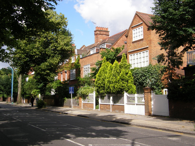 Houses along Bath Road